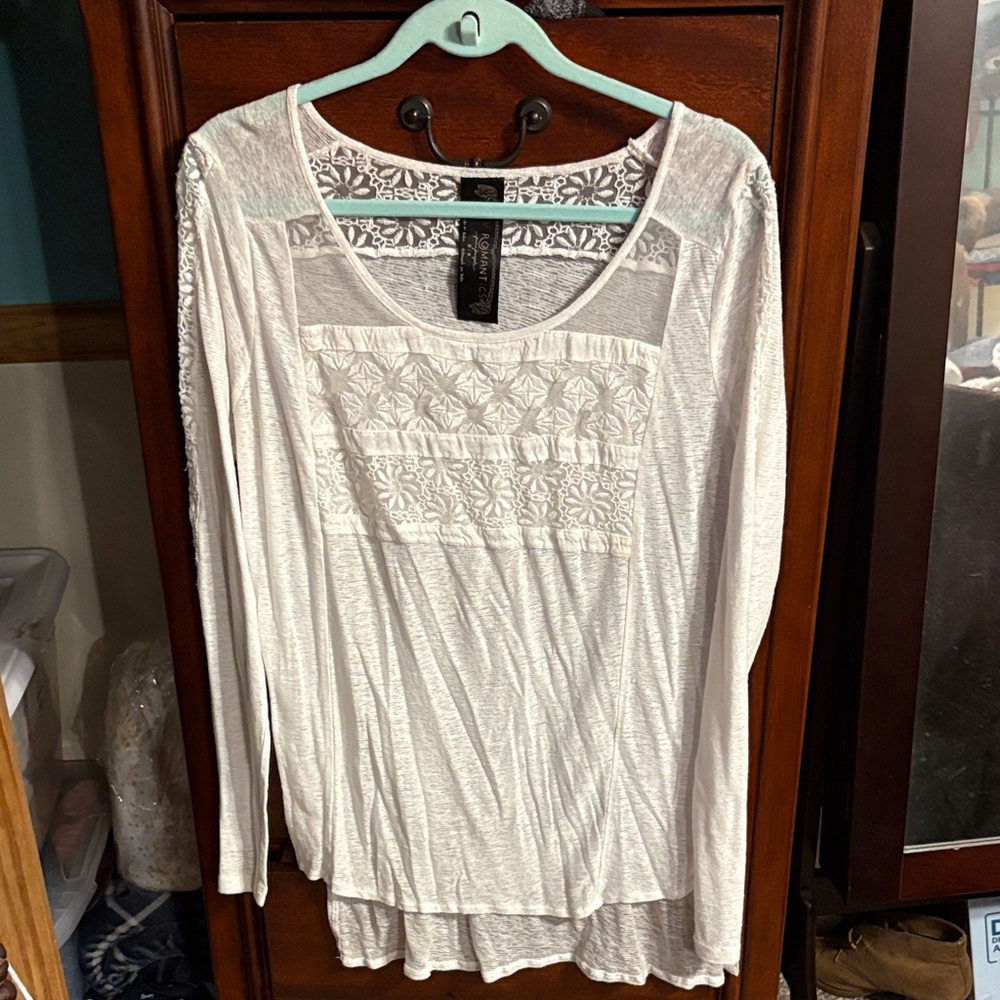 EUC Free People New Romantics Long Sleeve Top